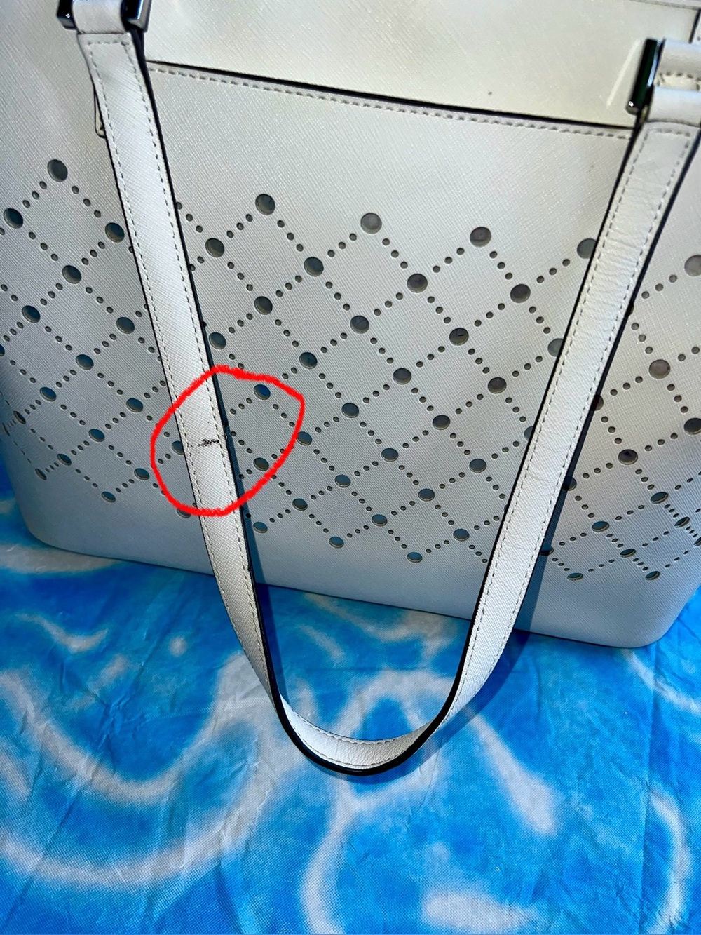 Michael Kors White Perforated Diamond-Pattern Tote - Picture 10 of 14